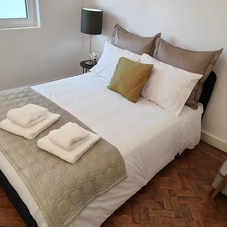 Caires Urban Nest * Braga