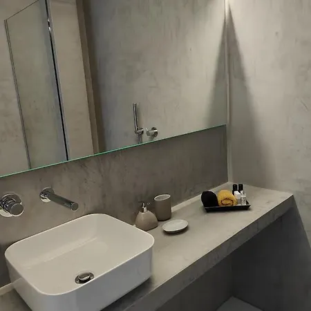 Apartment Caires Urban Nest